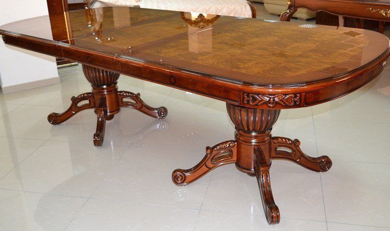 Which Solid Dining Table Popular Today, Best Solid Wood Dining Tables