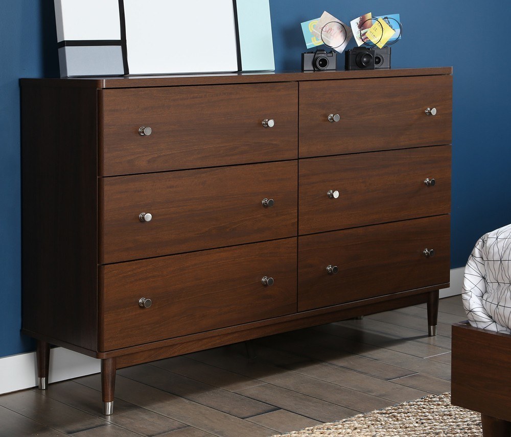 To choose a 20 inch wide chest of drawers is an easy work.