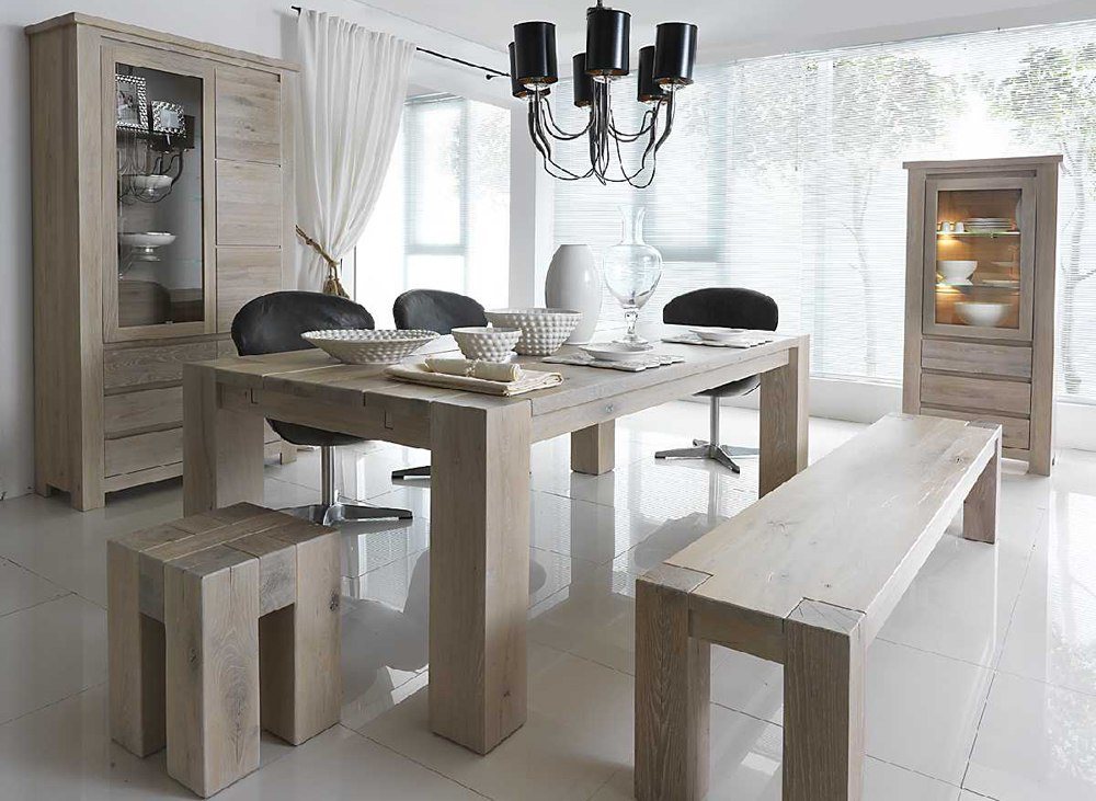 Light Wood Dining Room Sets