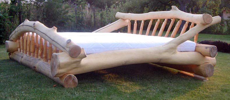 Wood Log Bed