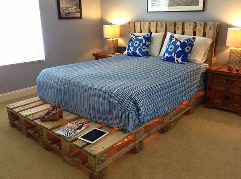 Simple Pallet Bed Bedroom