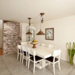 2 Helpful Decor Advices for Simple White Dining Table Set