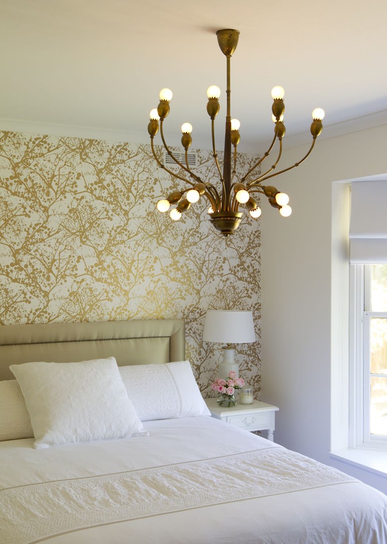 Glam bedroom wallpaper ideas on new color makes them closer to us.