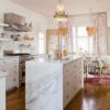 Pink Accents For a Feminine Kitchen